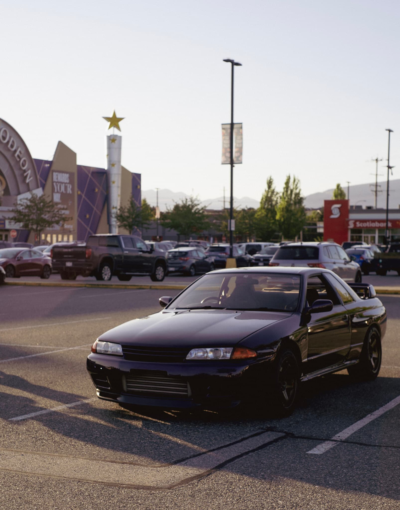 A photo of a Nissan R32 Skyline